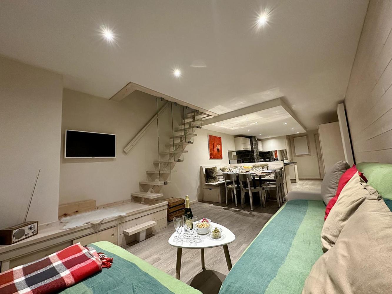 Duplex Skis Aux Pieds Centre Village - 6 Couchages - 2 Salles De Bain Ла-Клюсаз Экстерьер фото